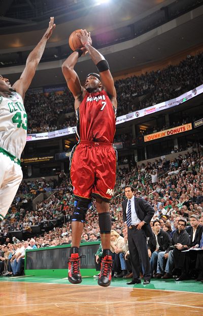 铁人俱乐部 铁人俱乐部