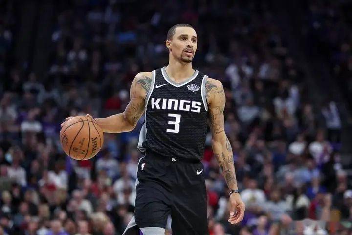 展示出了极 展示出了极