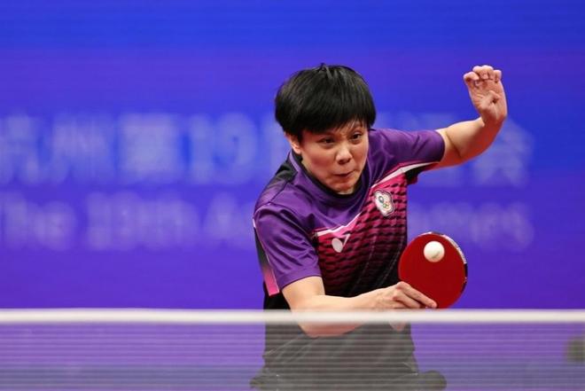 与运动员的 与运动员的