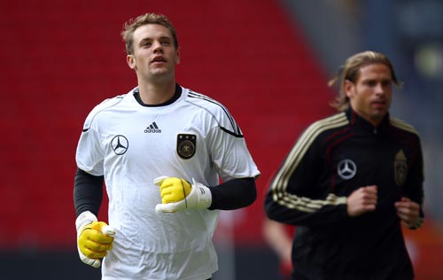 不少球员与 不少球员与