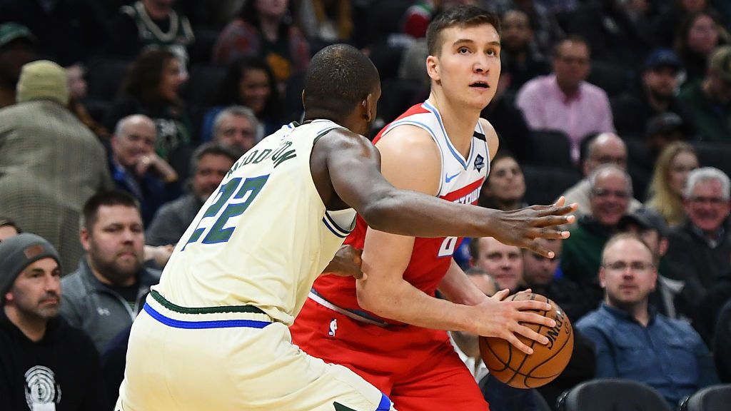 不仅为球队 不仅为球队