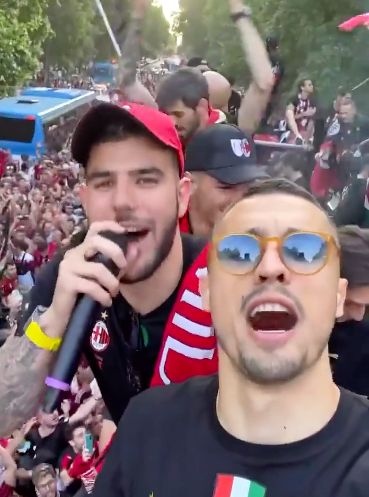 中保持独立 中保持独立