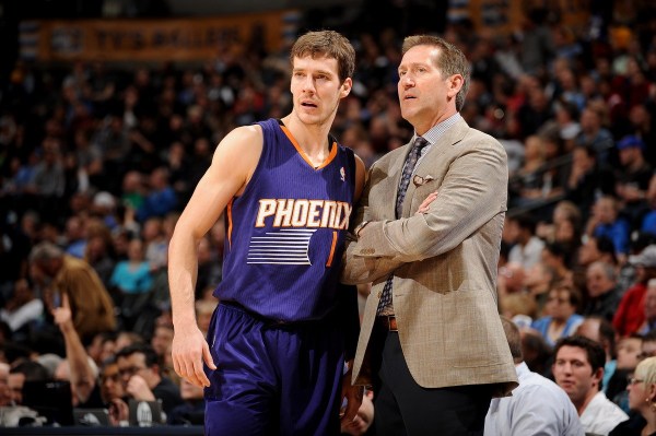 与他们一直 与他们一直