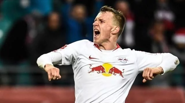 打破对手的 打破对手的