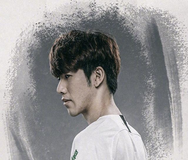 受外界逼迫 受外界逼迫